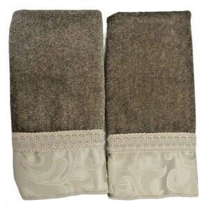 Avanti Amelia Fingertip Towels Set of 2 Latte Embroidered Embellished 11x18"